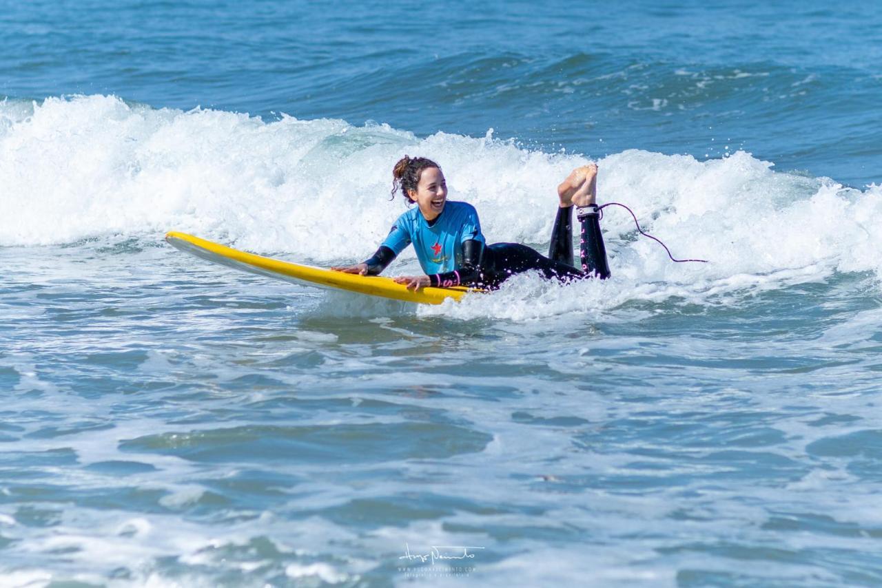 Estela Surf Camp&Surf School Póvoa de Varzim Exterior foto