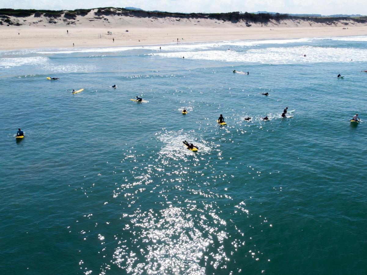 Estela Surf Camp&Surf School Póvoa de Varzim Exterior foto